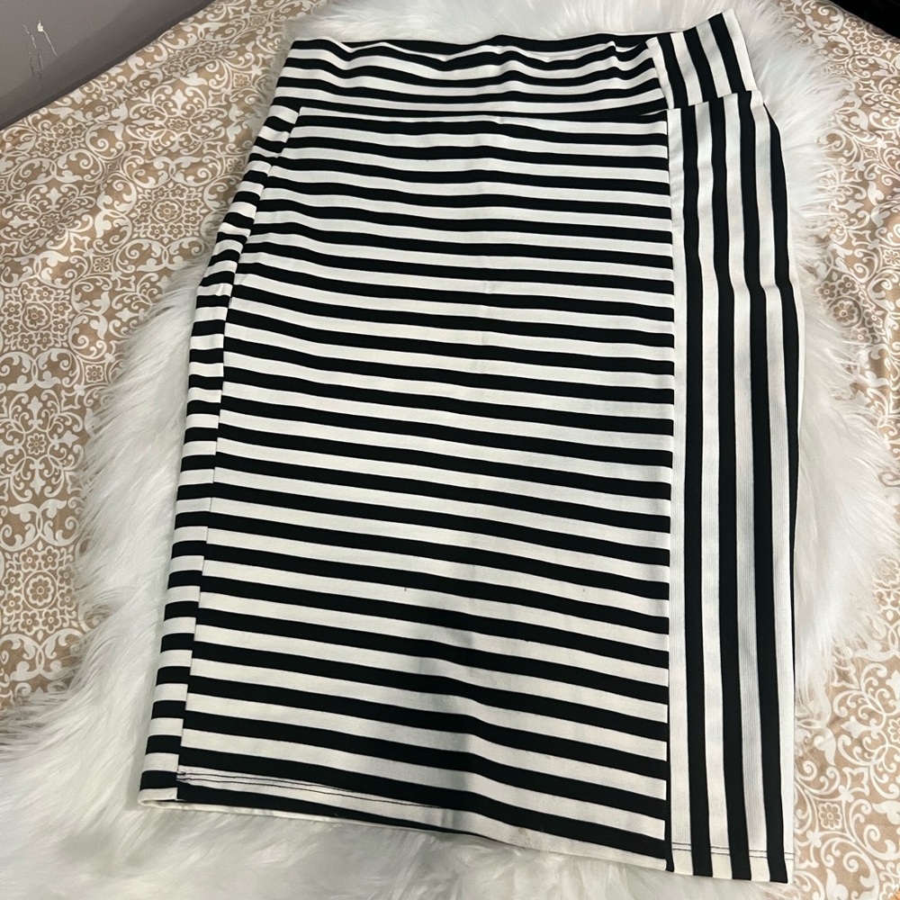 Dots Monochrome Striped Pencil Skirt